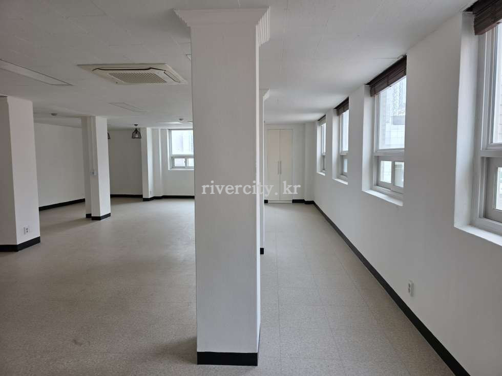 4F