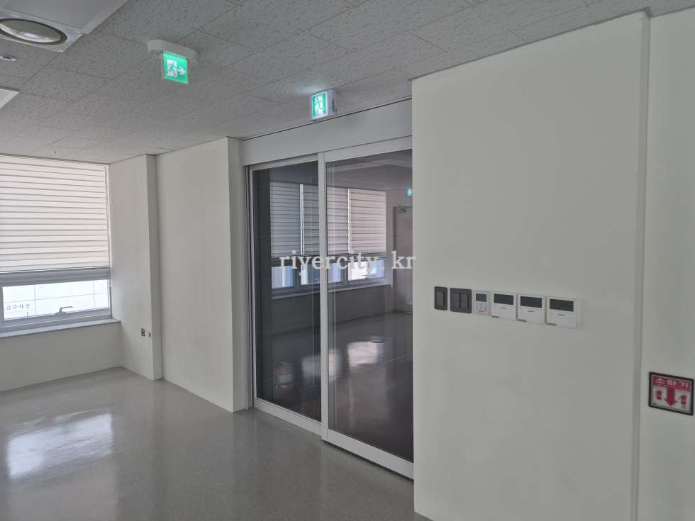 2F