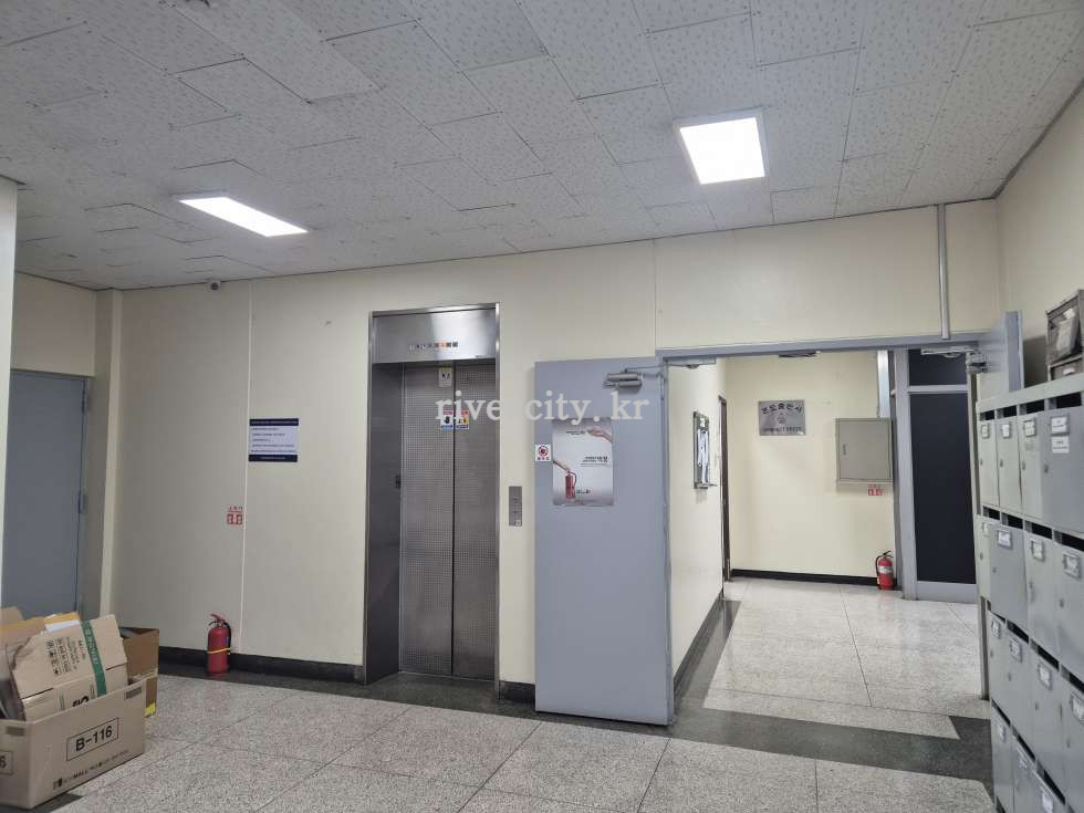 로비