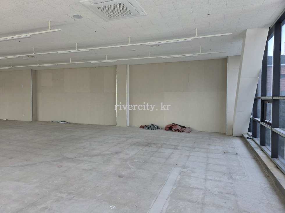 2F