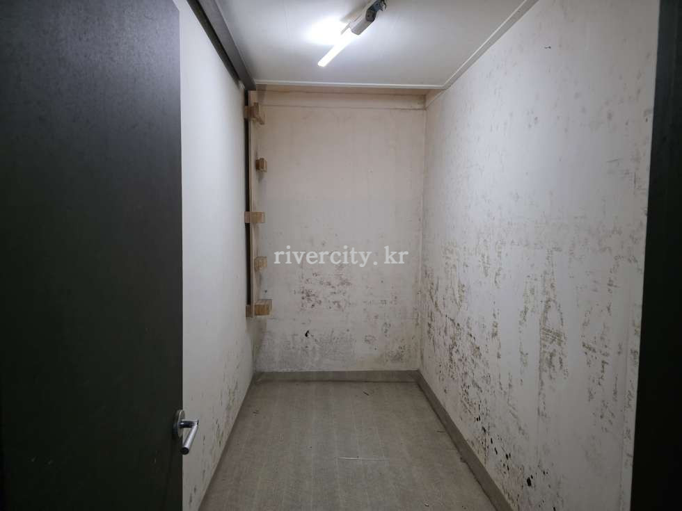서울 강남구 논현동 183 [논현동/부경빌딩]신논현역 상업시설 임대 월세 매물번호 17187 사진 5