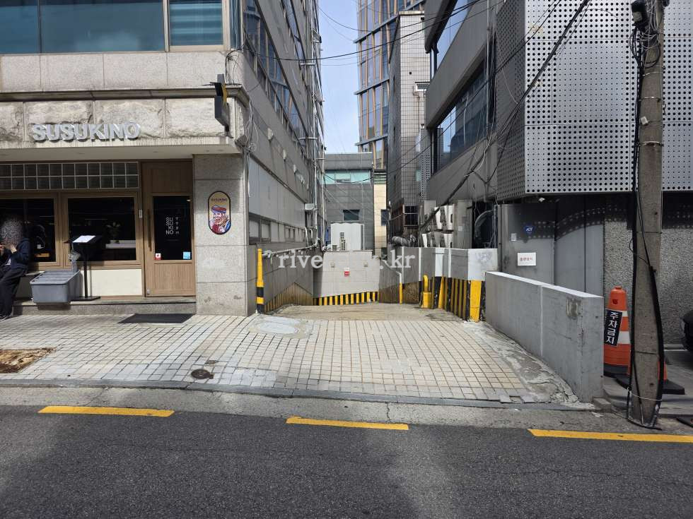 주차장