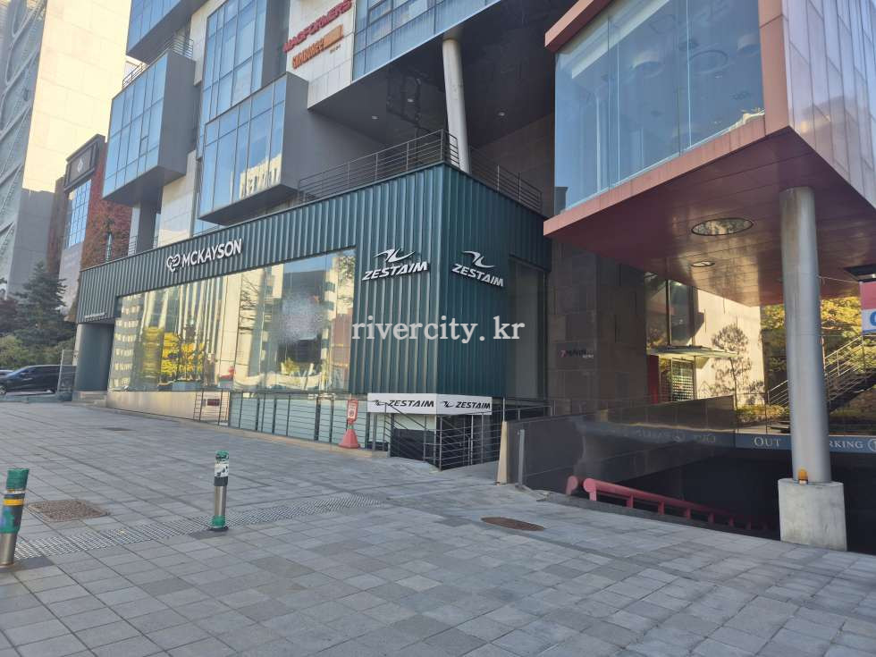 입구