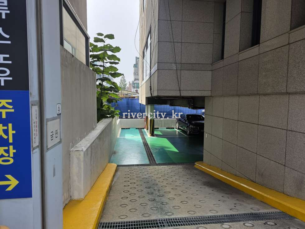 주차장