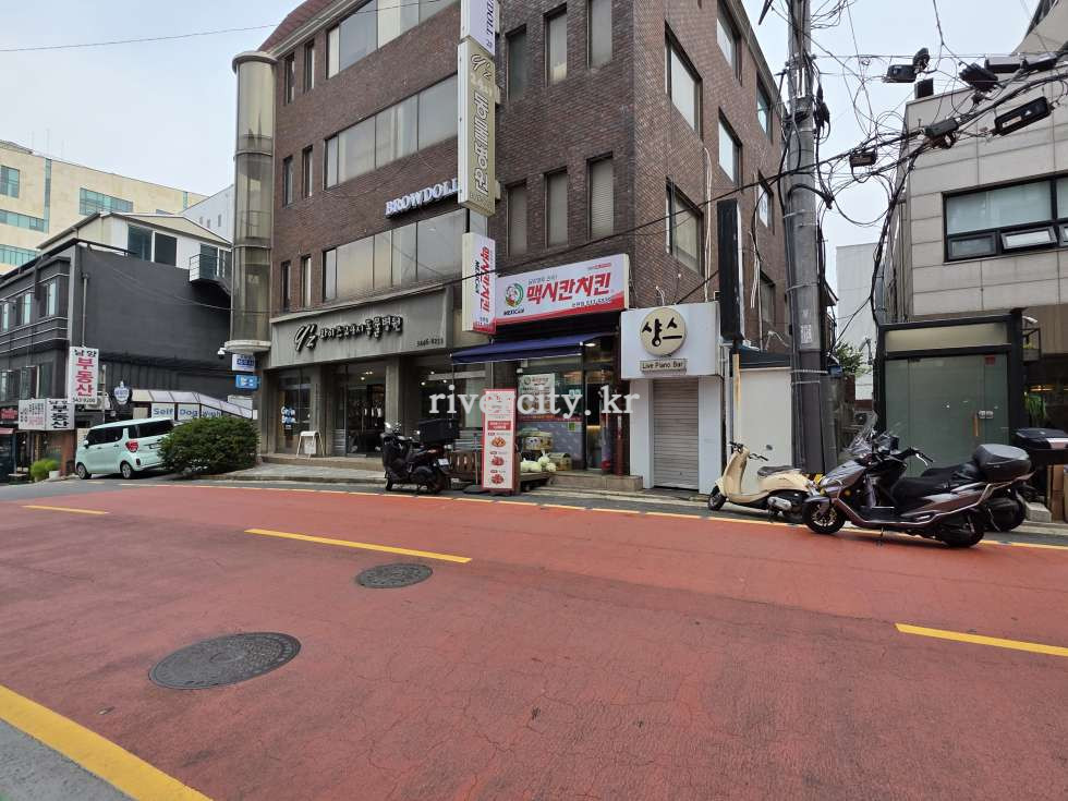 입구