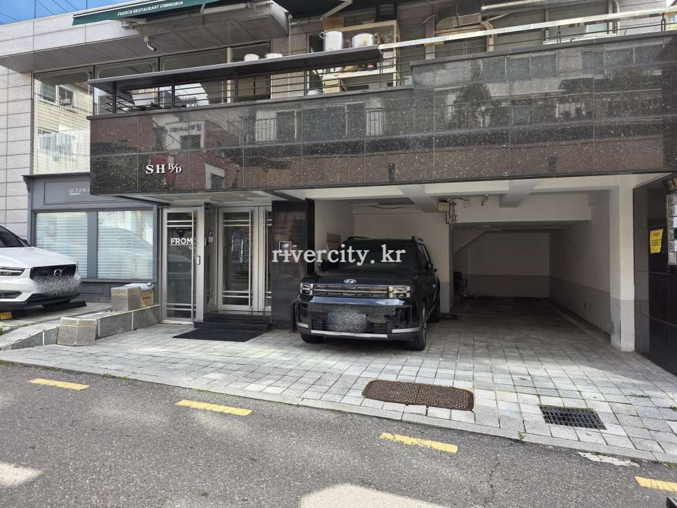 입구
