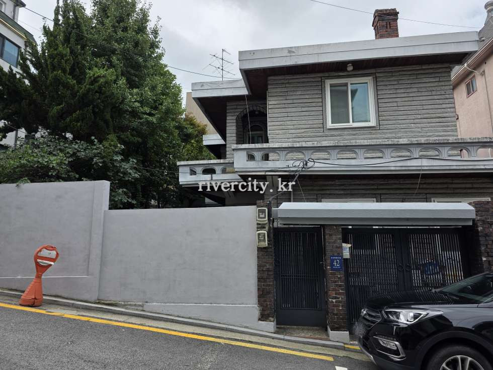 입구
