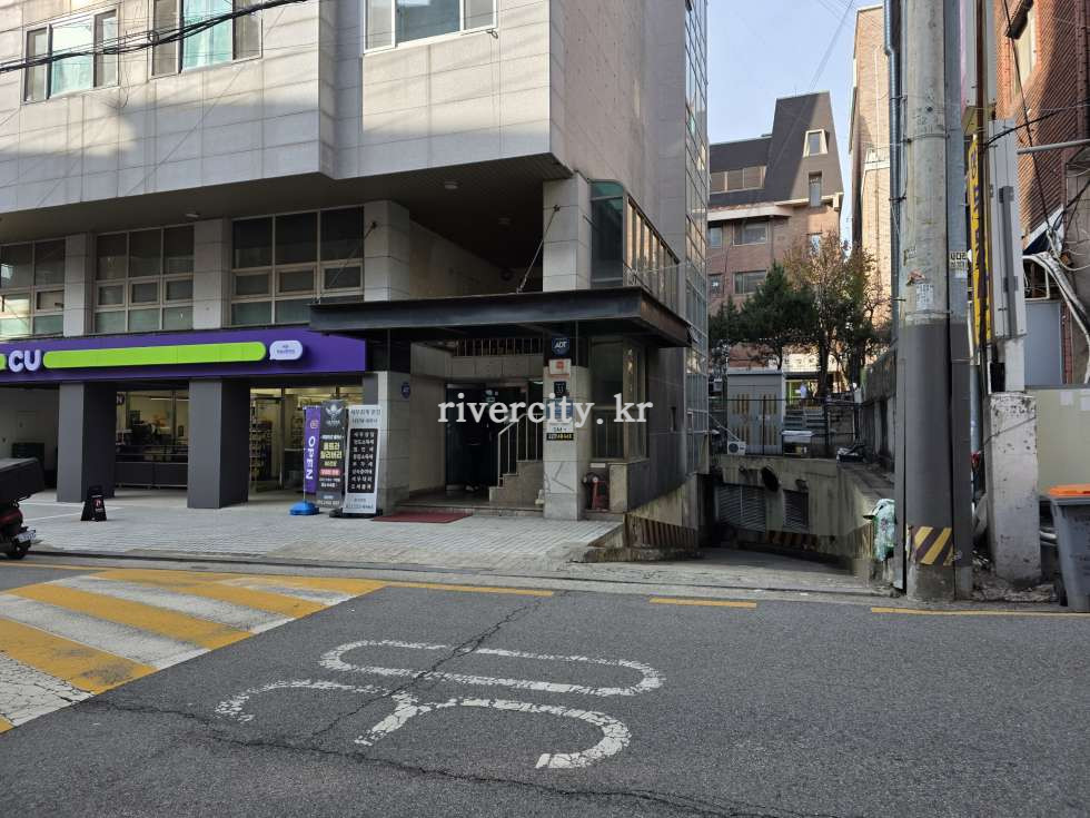 입구