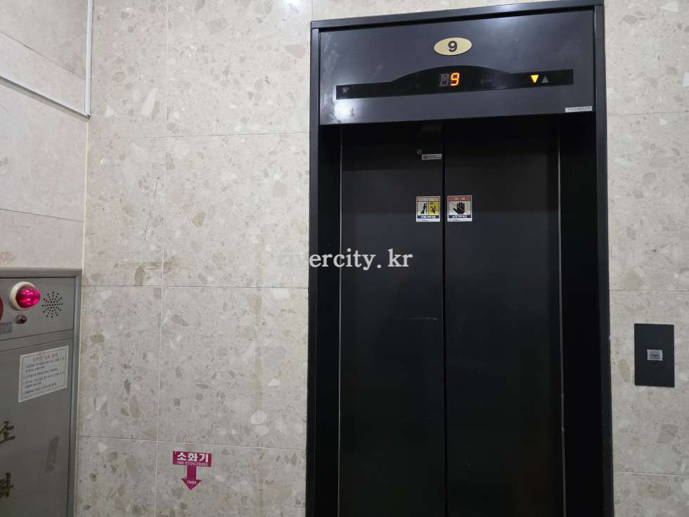 EV