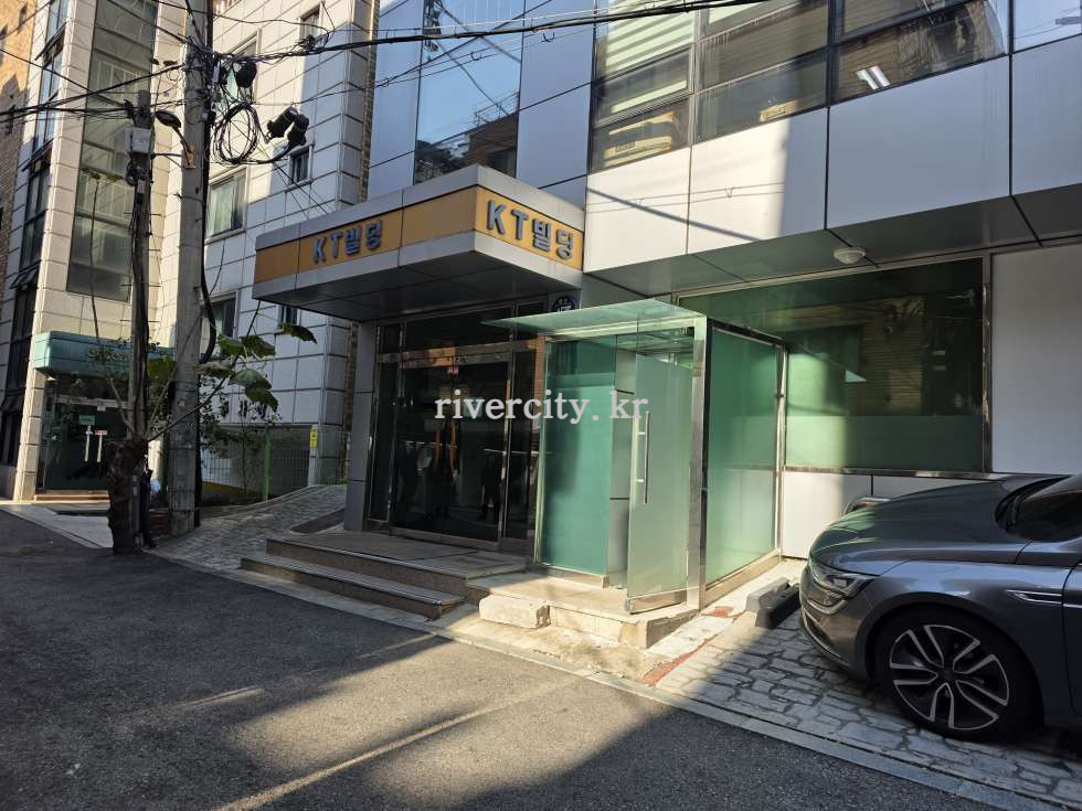 입구