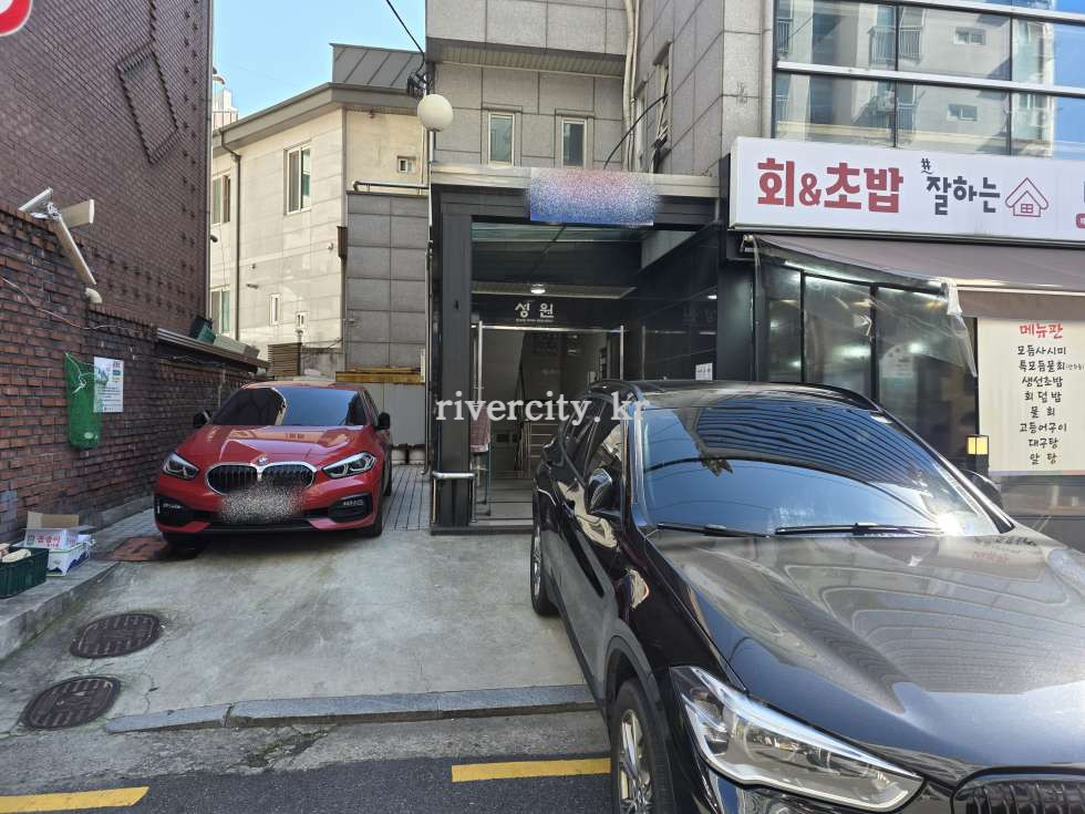 입구