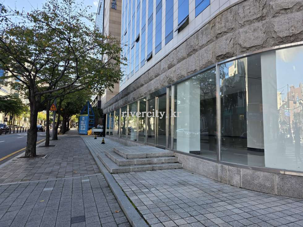 측면