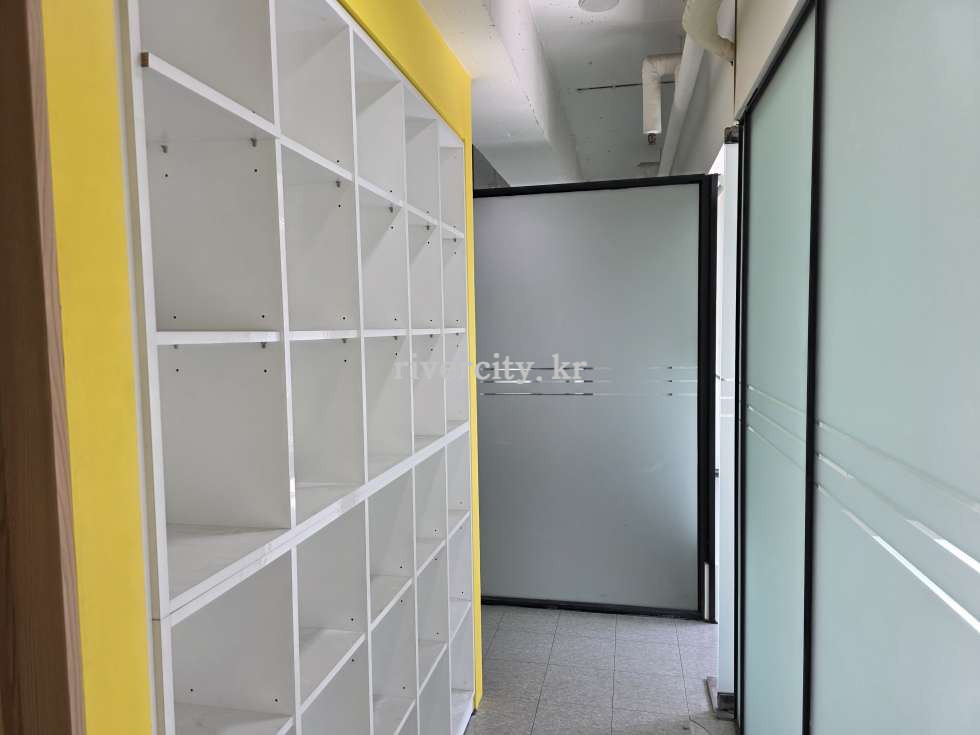9F
