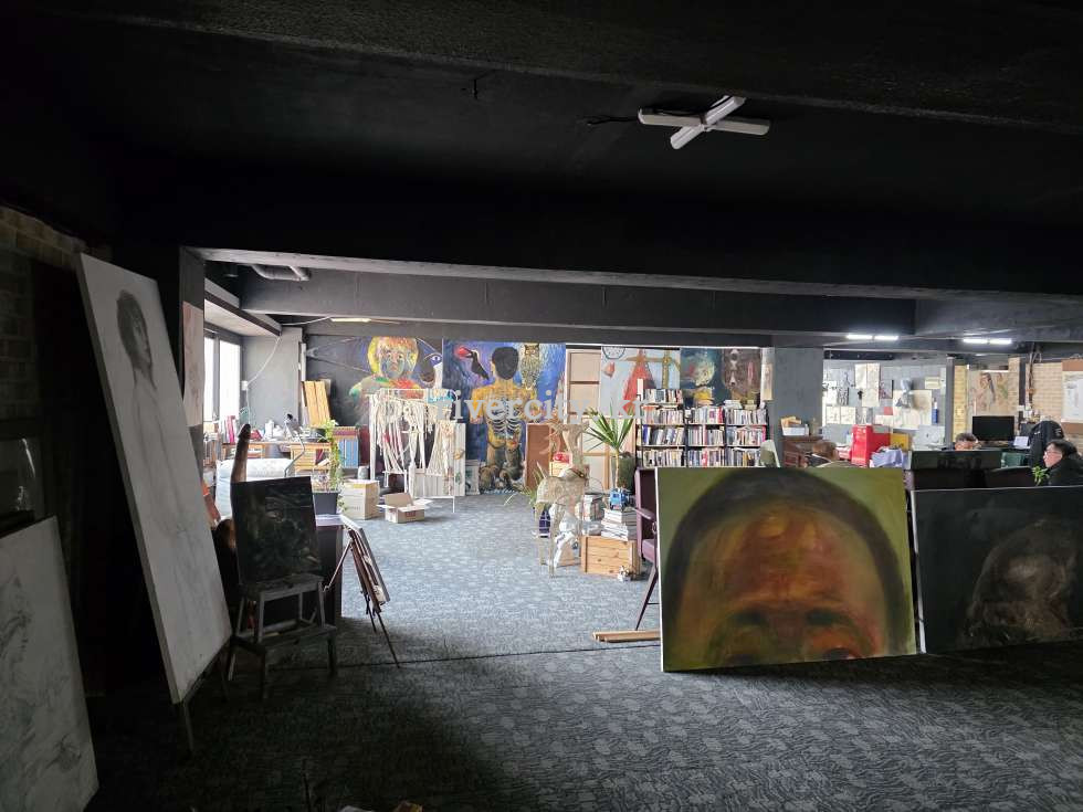 2F