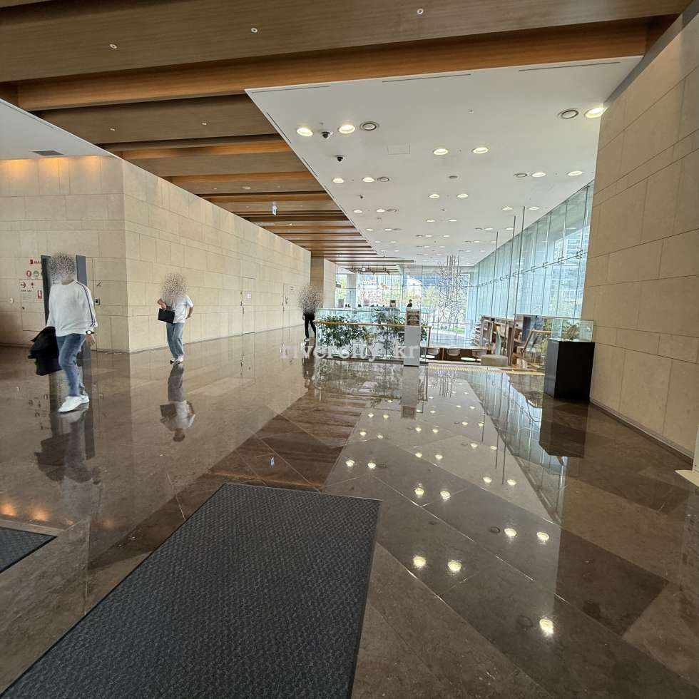 로비