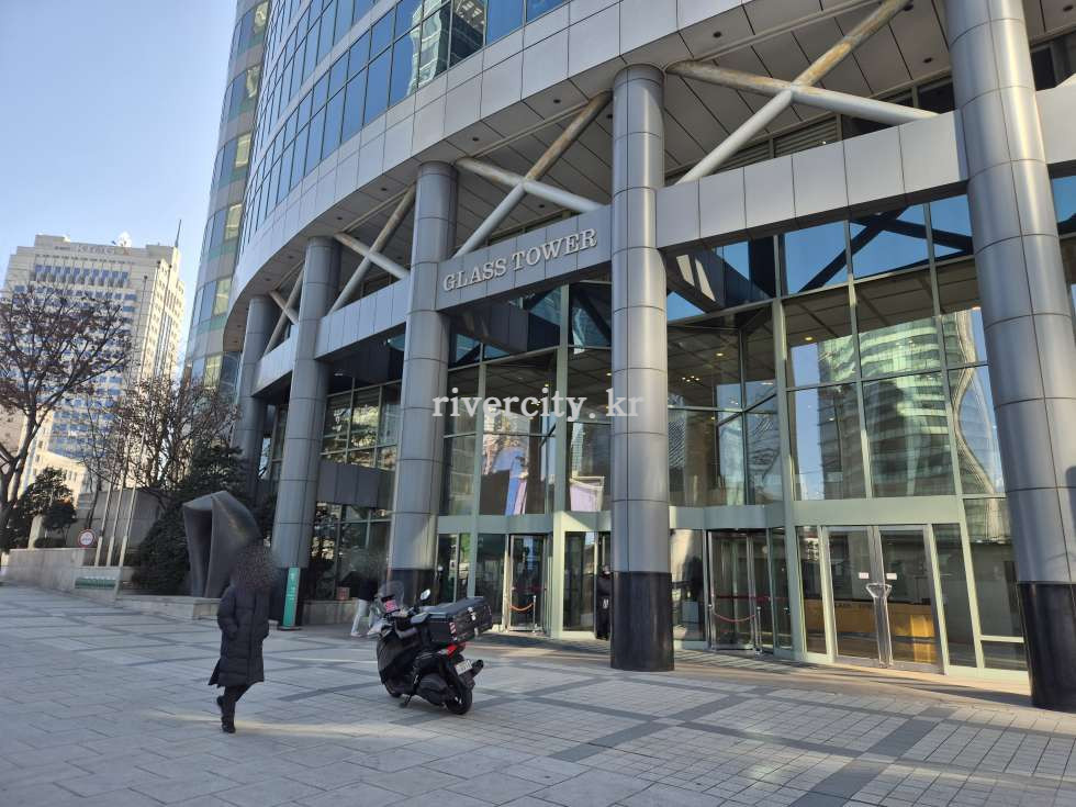 입구
