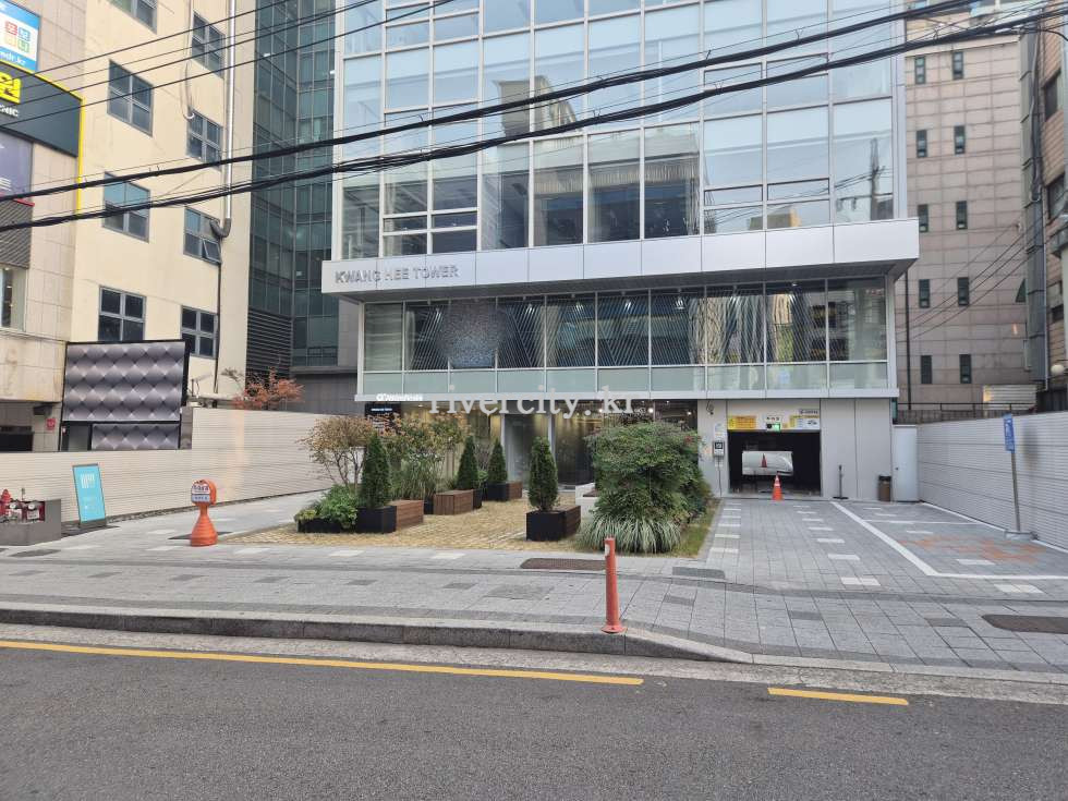 입구