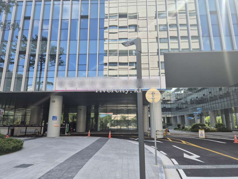 입구