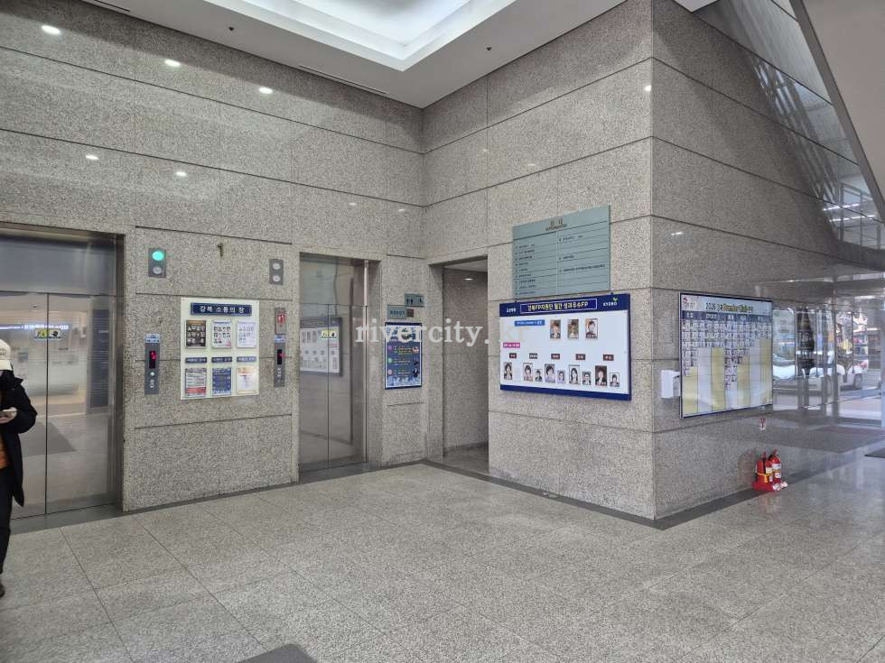 로비