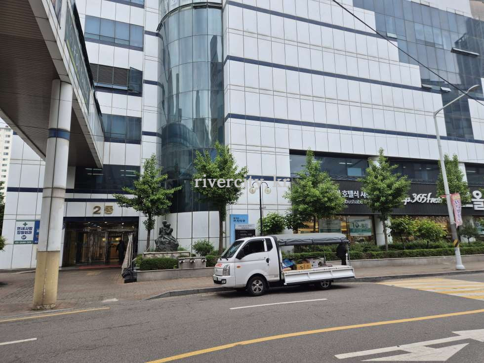 입구