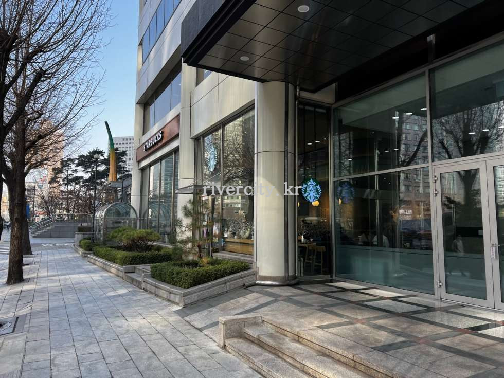 입구