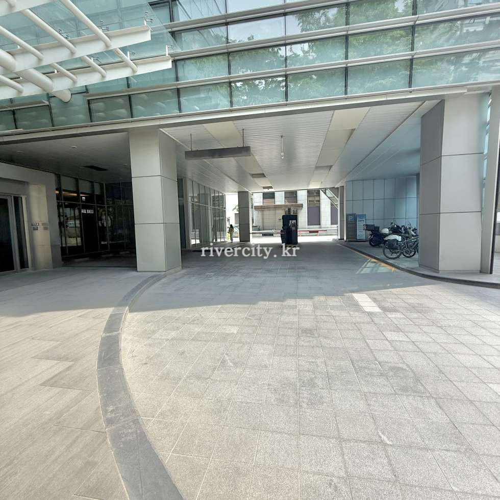 입구