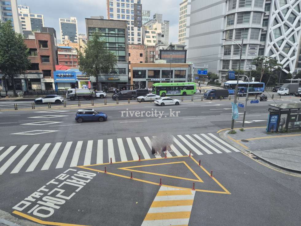 2층전경