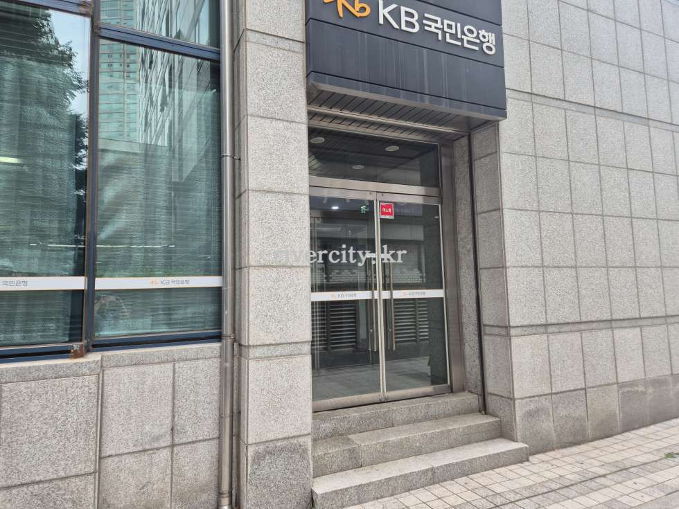 입구