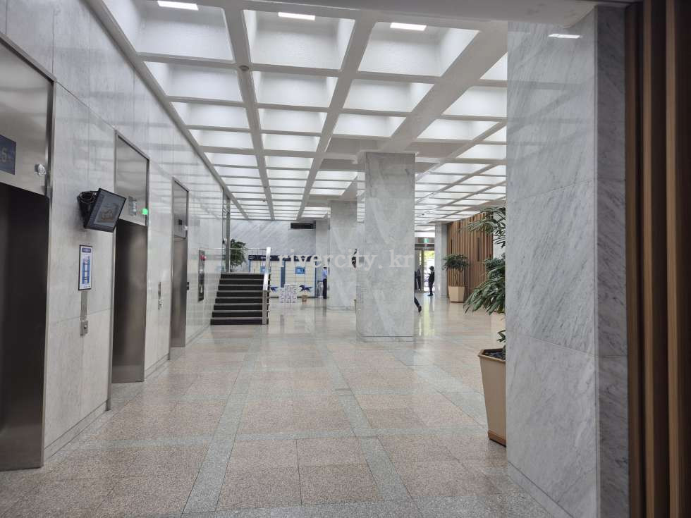 로비